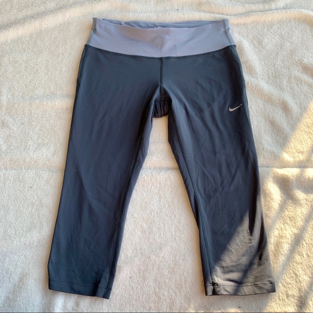 Nike Knee Length Leggings